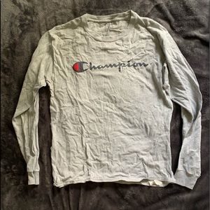 Men’s Champion long sleeve